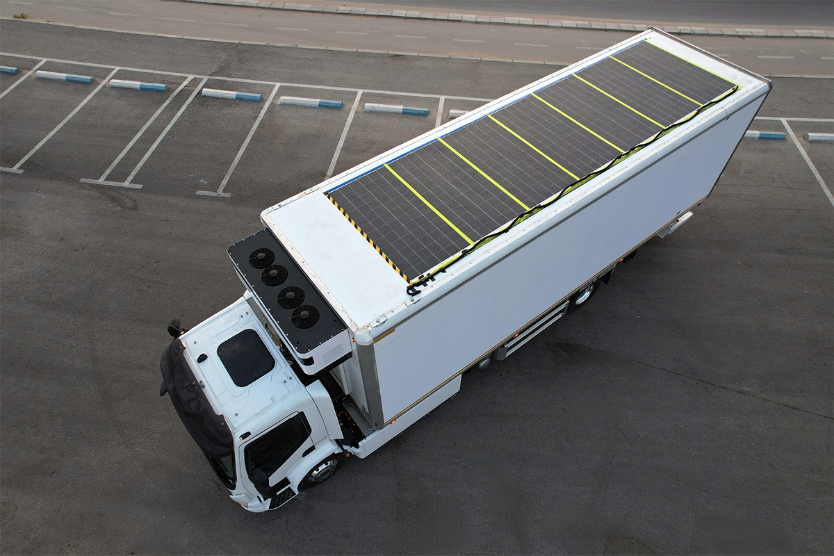 UNIQOR electric refrigeration truck — urban delivery